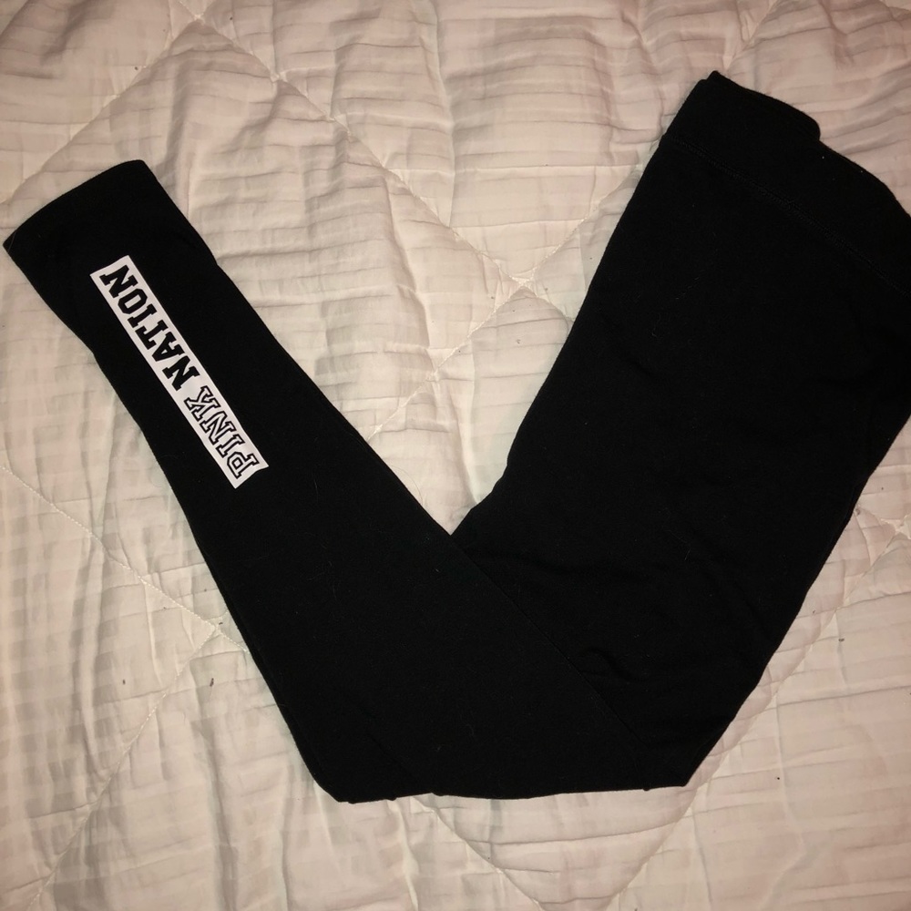 PINK Leggings